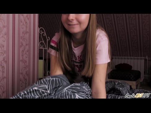 ❤️ Blondie, BFF'lerini Derinden Berbat Ediyor ve Ağzına Boşalıyor Seks bizde ❤